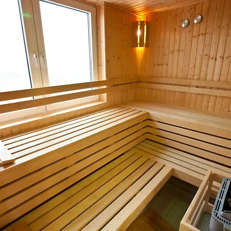 فندق Hotel Garni Rheinpark Rees 4*