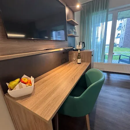 Rheinpark 4*