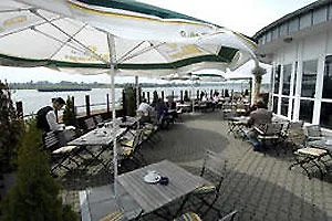 ホテル Rheinpark