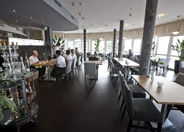 Rheinpark 4* Rees