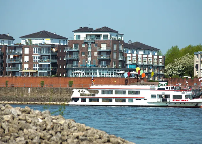 Rheinpark 4*